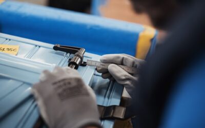Pourquoi choisir une fabrication sur-mesure pour ses portails et volets ?